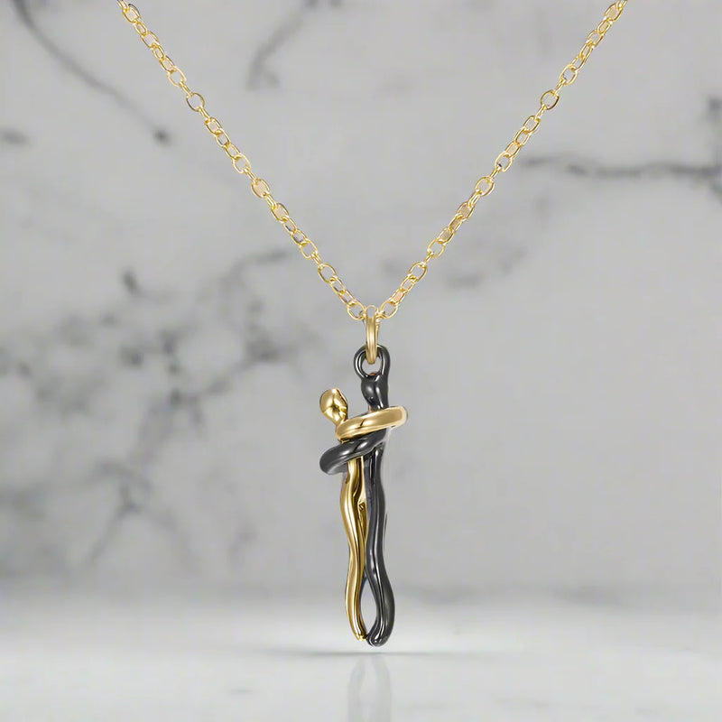 Abrazo Infinito: Collar que Conecta Corazones