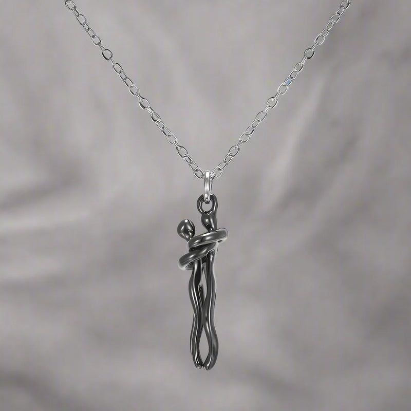 Abrazo Infinito: Collar que Conecta Corazones